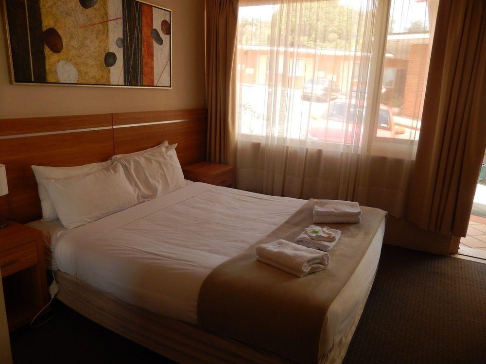 3 Sisters Motel Катумба Экстерьер фото